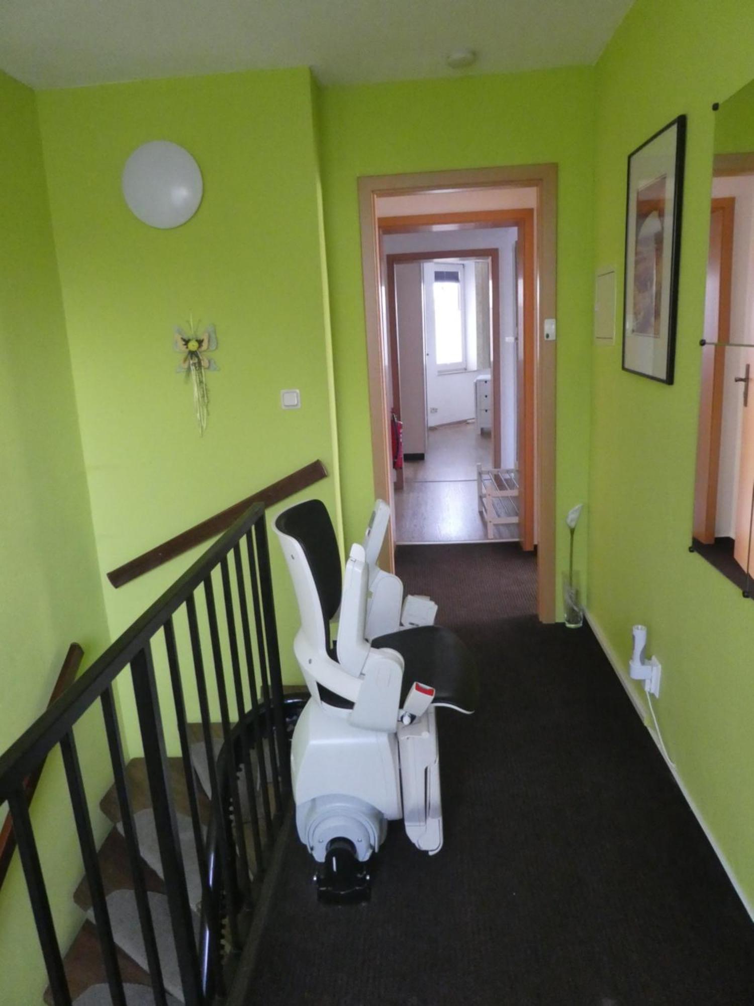 Gaeste-Und Ferienwohnung Magdeburg Alt-Olvenstedt, Zwei Schlafzimmer, Treppenlift, Ruhige Lage, Naehe Klinikum Und Abfahrten A 2 Und A 14 Экстерьер фото
